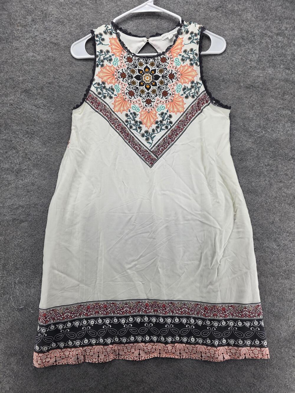 Coco + Jaimeson Dress Womens M White Sundress Shift Floral Lined Crochet